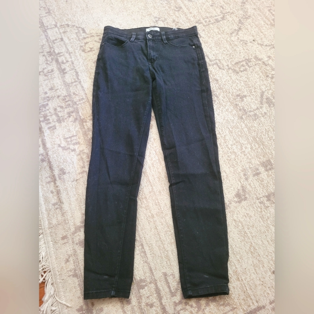 🌹 2/$15. Angles by forever young women's jeans. Size 8.